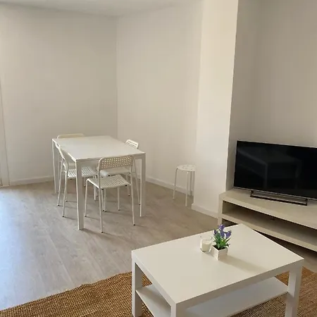 En El Centro Apartment *